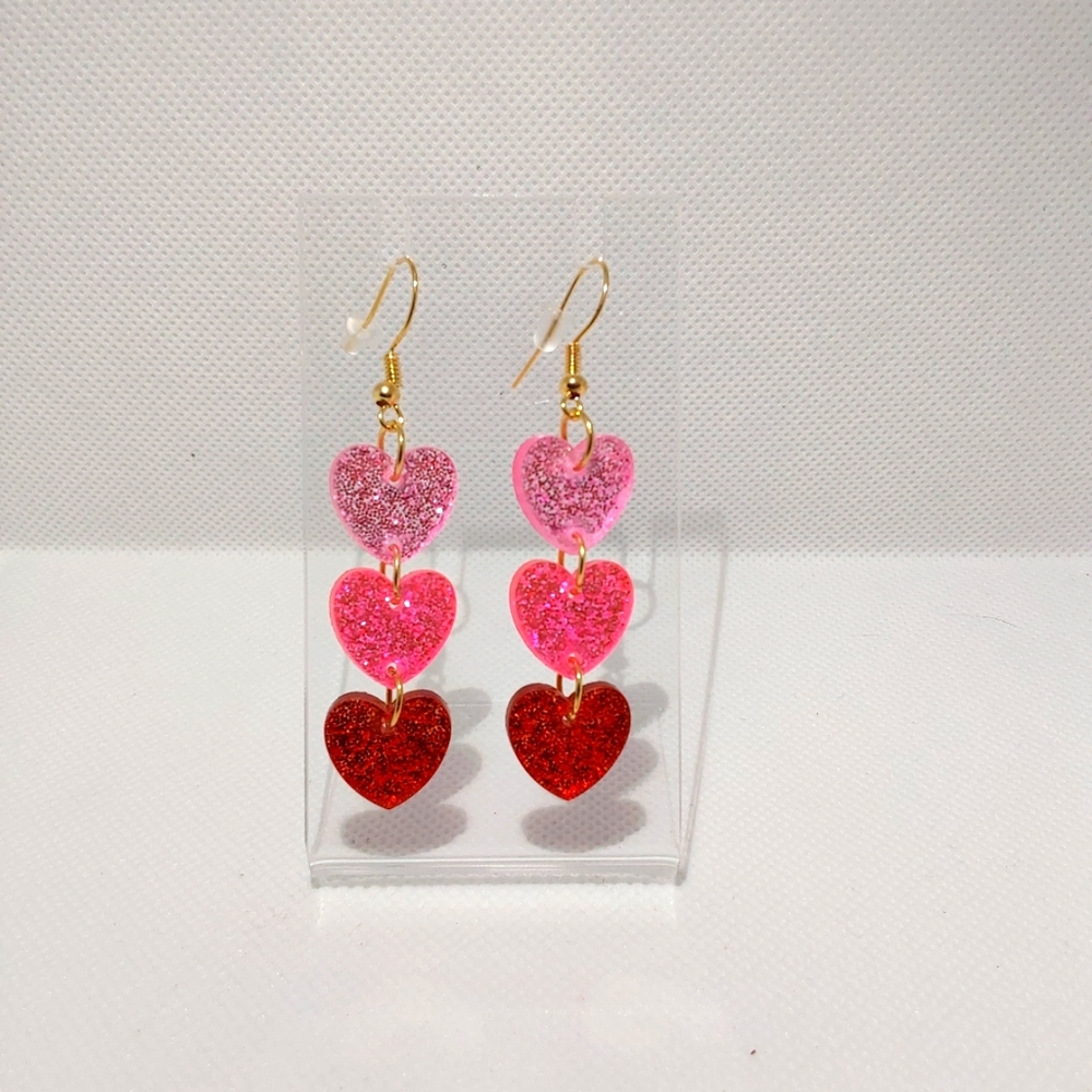 New Heart-shaped dangling earrings